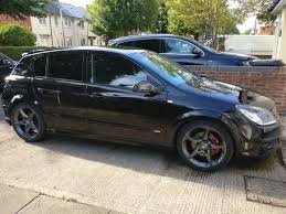 Some Of The Best Things About This Job Are Meeting Car Enthusiasts And Seeing Well Looked After And Tastefully Modified C Vauxhall Vauxhall Astra Modified Cars