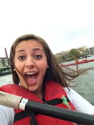 Amanda Horowitz's Instagram, Twitter & Facebook