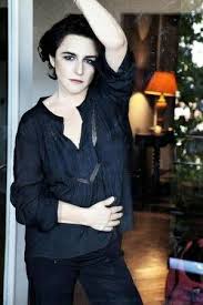 Diye merak ediyorsanız doğru sayfadasınız. Esra Dermancioglu Turkish Actors Turkish Beauty Actresses