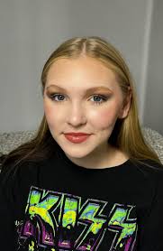 More Prom Glam From Yesterday 💛💛💛