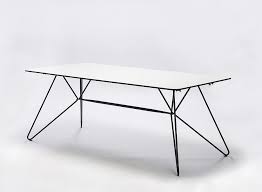 Jetzt Bei Desigano Com Sketch Tisch Weiss Tische Gartenmobel Esstische Gartentische Von Houe Ab Euro 1 099 00 Moderner Sketch Tisch Fu Tisch Esstisch Metallbeine Und Tisch Weiss