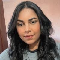 Brenda Soares's Instagram, Twitter & Facebook