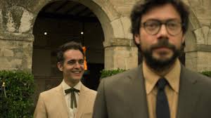 Sergio marquina/il professore/salvador martín (álvaro morte), è. La Casa Di Carta 4 E I Monaci Fiorentini Cantano Battiato Al Matrimonio Di Berlino Youtube