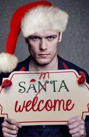 I wonder if I can get a merry Christmas 🤶 🎄 from 50 wonderful fans  across..🎄🎅🥰❤️