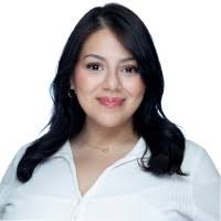 Alexandra Loya's Instagram, Twitter & Facebook