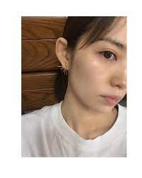 画像に含まれている可能性があるもの 1人 クローズアップ ピアス 想い出 お気に入り