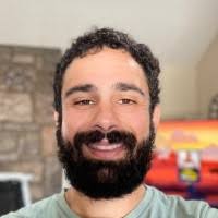 70+ perfiles de «Jordan Strom»