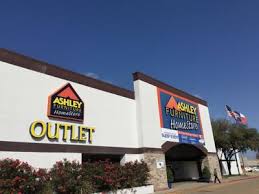 Ashley furniture industries aligns with business owners from all over the world to maximize profits and cut costs. Ashley Homestore To Close Outlet Location News Victoriaadvocate Com