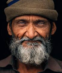 Portrait Of Peshawar.Beautiful Young People Are Accidents Of Nature But  Beautiful Old People Are Work Of Art. . . . . . . . . . .  #Stunningbeautifulpakistan #picturepakistan#iroPakistan #ig_pakistan  #dawndotcom #etribune #