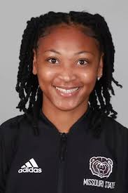 Felicity Watkins's Instagram, Twitter & Facebook