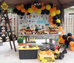 La Imagen Puede Contener Una Persona Comida Construction Theme Birthday Party Tools Birthday Party Construction Party