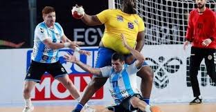 إليكم مساحة ملعب كرة اليد القانونية بالاتحاد الدولي لكرة اليد وتخطيط الملعب بالصور handball. Ø¨Ø§Ù„ØµÙˆØ± Ù„Ø§Ø¹Ø¨ Ø¨Ø¯ÙŠÙ† ÙŠØ®Ø·Ù Ø§Ù„Ø£Ø¶ÙˆØ§Ø¡ ÙÙ‰ ÙƒØ£Ø³ Ø§Ù„Ø¹Ø§Ù„Ù… Ù„ÙƒØ±Ø© Ø§Ù„ÙŠØ¯ Ø³Ø¬Ù„ 4 Ø£Ù‡Ø¯Ø§Ù ÙÙ‰ Ø§Ù„Ø£Ø±Ø¬Ù†Øª Ù…ÙˆÙ‚Ø¹ Ù†ÙˆØ§ÙØ°
