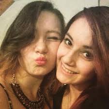 Mona Bauer (@mona_bauer)