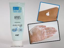 Namun di sisi lain produk hada labo beberapa produk dari hada labo juga berfungsi untuk mengatasi masalah jerawat pada kulit muka anda. Menghilangkan Jerawat Dengan Produk Hada Labo Bisa Lia Harahap