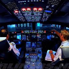 Cockpit Cockpit Airbus A380 800 Illuminated Cockpit Aviacao Civil Aviao Comercial Aviacao