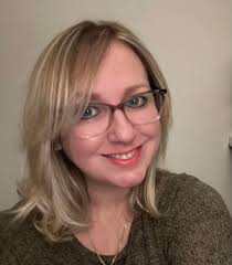 Hello happy holidays beautiful people. I just wanted to introduce myself  and share some photos that I took ♥️