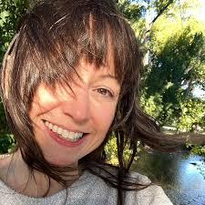 It's nice to see Luke Bryan taking some time out of his busy  #kickthedustuptour in Salt Lake to visit the #greenriver and #browntown  with one of our knowledgeable guides. Photo credit: John