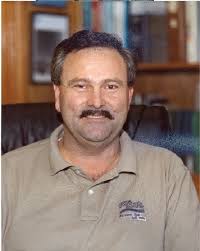 Ernest Pender's Instagram, Twitter & Facebook