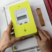 Linky, c'est ce compteur électrique communiquant qui est censé équiper progressivement tous les foyers de france. Compteur Linky Alerte Pour Les Menages Precaires Ufc Que Choisir