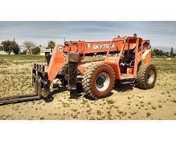 2006 Sky Trak 10054 Forklift At Auction With The Auction Company Forklift Monster Trucks Antique Cars