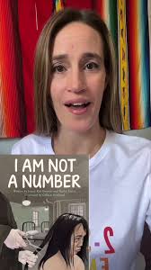 Jenny Queen Bee Kathy