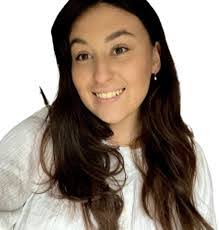 Lacey George's Instagram, Twitter & Facebook