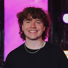 Next up we have Ethan Blades! Ethan is gonna be playing the keys for us  this summer! Tag him in the comments! #worship #keys #ethan