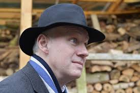 Also learn how he earned most of networth at the age of 55 years old? Od Porady Volebniho Tymu Pres Utulek Pro Psy Do Radiozurnalu Projekt Hleda Se Prezident Sleduje Pavla Fischera Radiozurnal