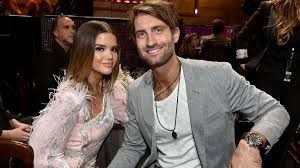 I'm convinced ryan hurd will be one of our new artist breakouts in 2017, goodman told country music rocks. Last Weekend S Greatest Hits Maren Morris Greatest Hits Famous Musicians