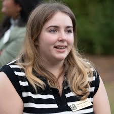 Congratulations to our Humanities Sequence students who recently earned the  Honors Humanities Certificate! • Ella Baetje • Ashleigh Cochran • Isabella  DeFranco • William Hooton • Zoe O'Brien • Ethan Presley •