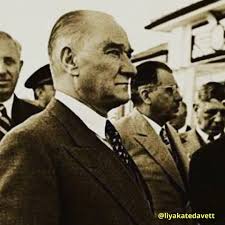 Hayati Ve Ozgurlugu Icin Olumu Goze Alan Bir Millet Asla Yenilmez Gazi Mustafa Kemal Ataturk Turkiye Turk T Historical Figures Historical Abraham Lincoln