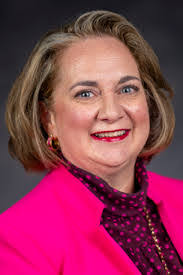 Heather Eden's Instagram, Twitter & Facebook