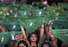 La votación del proyecto de aborto legal sería en torno a las 4 de la mañana del viernes. Presidente Argentino Impulsa Legalizacion Del Aborto