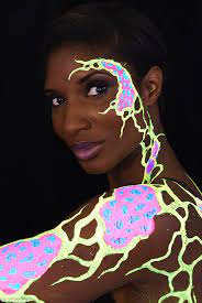 Oct 20, 2011 · then paint the surface using light coats of paint, letting each coat dry before applying the next. Denise Lewis And Helen Chamberlain Strip Off For Cancer Charity S Nighttime Walk Daily Mail Online