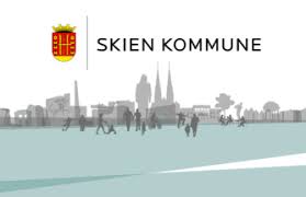 En annen variant av byvåpenet har ikke noen krone på toppen, men denne versjonen er den som brukes av kommunen selv. Skien Telemark Norway