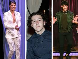 The jonas brothers debuted their brand new collaboration with marshmello, 'leave before you love me,' at the 2021 billboard music awards. Joe Jonas And Priyanka Chopra Celebrated Youngest Jonas Brother Frankie Jonas S Graduation Teen Vogue