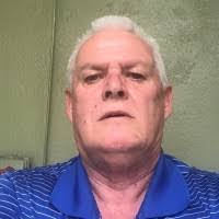 Bart Hall's Instagram, Twitter & Facebook