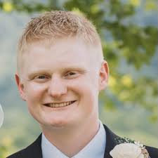 Lauren Moore and Luke Htay's Wedding Website