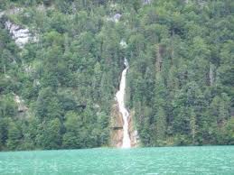 Das bundesland bayern fasziniert mich einfach immer wieder aufs neue. Falls Of Lake Konigssee Bavaria Germany World Of Waterfalls