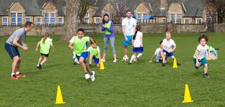 Relay race on foot (en); Fitness Games Fun Exercise Activities For Kids Ace Blog