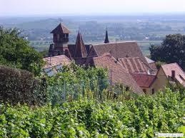 Il est également possible de louer deux gîtes en même temps pour accueillir jusqu'à huit personnes. Gites Alsace Colmar Location Gite Colmar Alsace Gitealsace Com