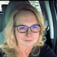 600+ "Ponath" profiles