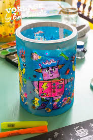 Witzige Roboter Laternen In Tollen Bunten Farben Ganz Leicht Selber Machen Ideal Zum Basteln Mit Kindern Die Vorl Basteln Mit Papier Laternen Basteln Basteln