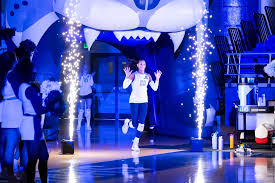 Abril di seli videos