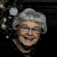 Janelle Pennington's Instagram, Twitter & Facebook