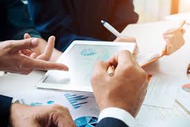 Experience in commercial real estate as an asset manager with stabilized and/or development assets. What Do Associate Asset Managers In Private Equity Real Estate Investment Firms Do A Day In The Life Vault Com