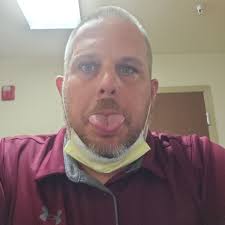 What is the least expensive way to book a cruise for 2 adults and 3 minor  children?