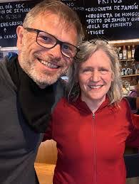 Julie Hendriks's Instagram, Twitter & Facebook