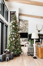 Hanging modern christmas tree decorations is a classic family pastime, fun for little holiday decor for new year's eve, hanukkah, christmas 2020 & more. A Very Mountain Home Christmas Studio Mcgee Christmas Home Christmas Decorations Living Room Christmas Living Rooms