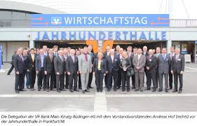 Within the volksbanken raiffeisenbanken cooperative financial network, which is one of germany's largest private sector financial service organizations, dz bank functions both as a central institution and as a corporate and. Wirtschaftstag Der Volksbanken Raiffeisenbanken 2011 Vr Bank Main Kinzig Budingen Eg